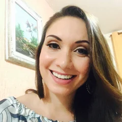 Camila Campos